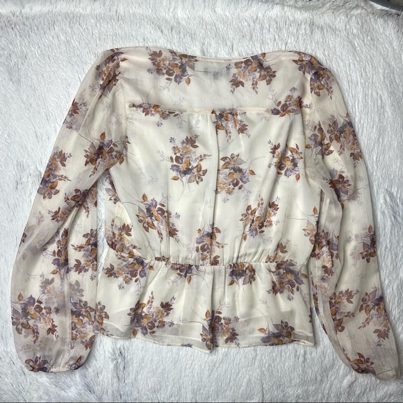 1 State Floral Blouse - Picture 4 of 4